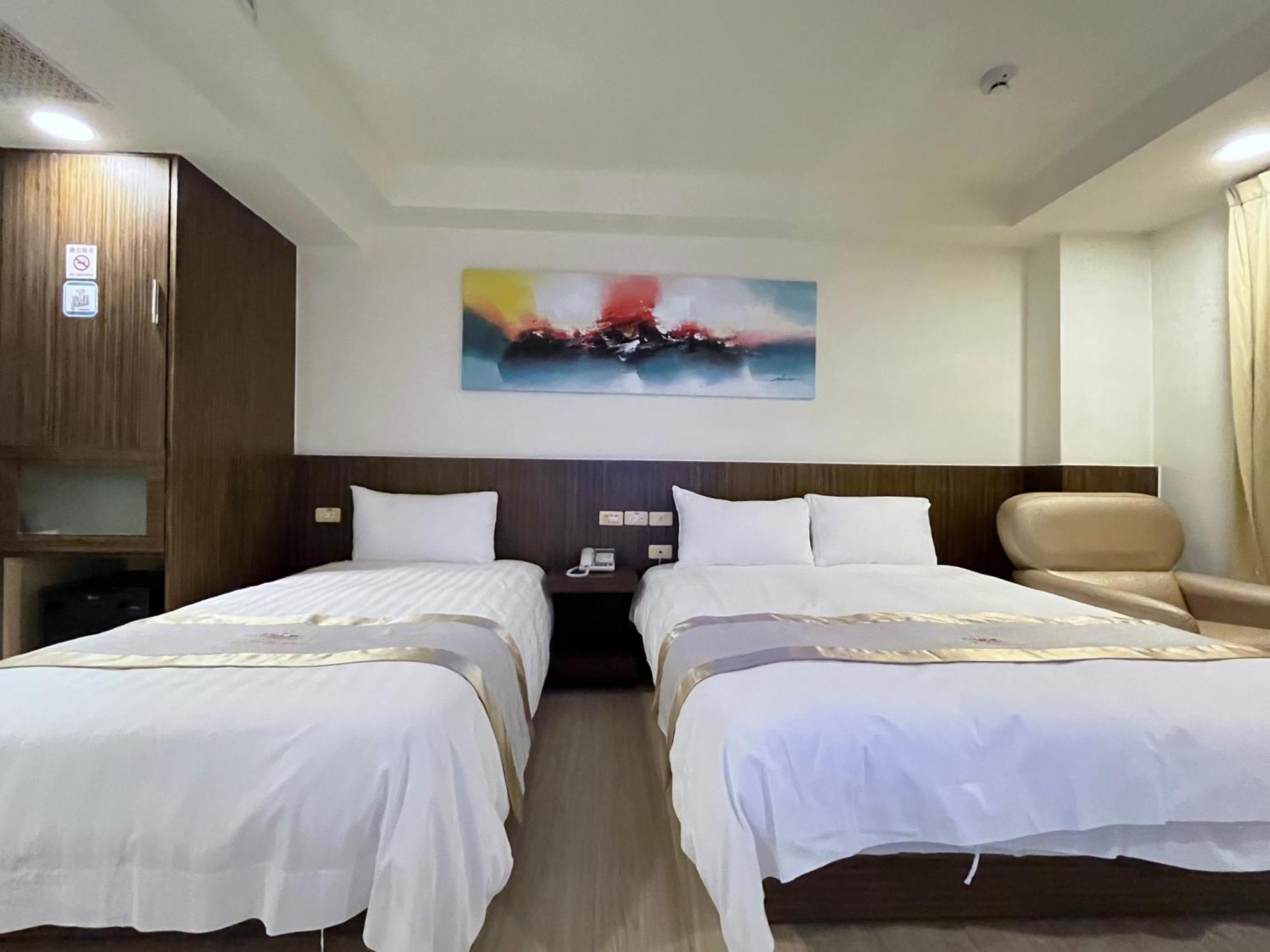 Clownfish Resort Hằng Xuân Cổ Trấn Phòng bức ảnh