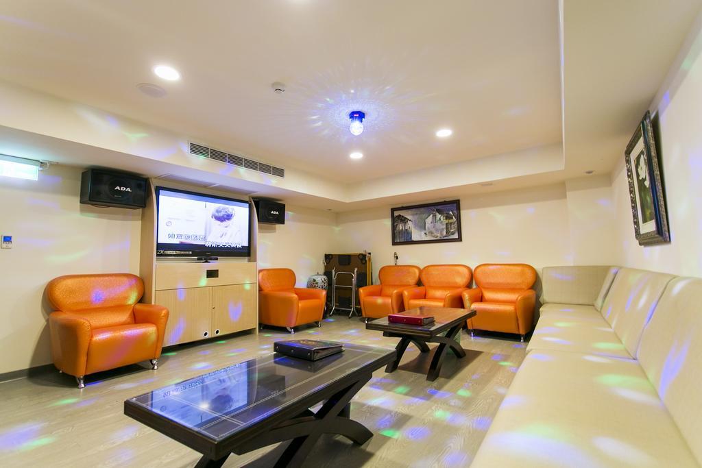 Clownfish Resort Hằng Xuân Cổ Trấn Ngoại thất bức ảnh