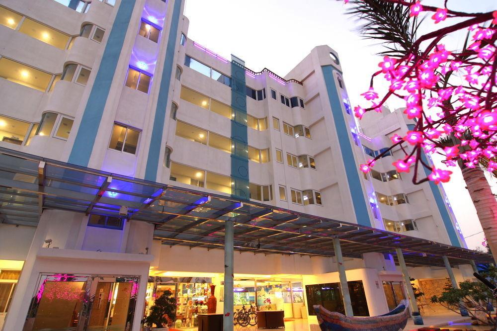 Clownfish Resort Hằng Xuân Cổ Trấn Ngoại thất bức ảnh