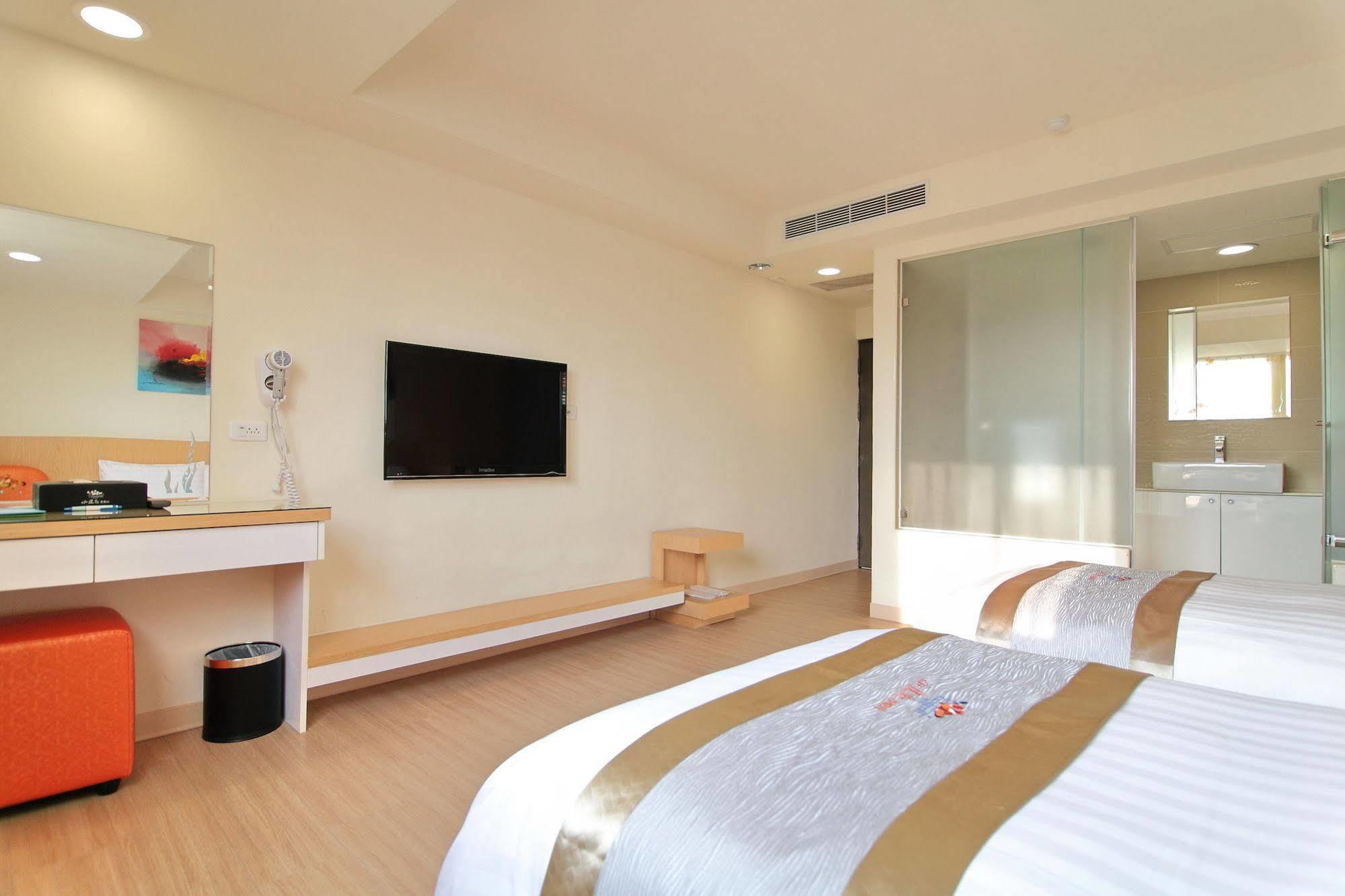 Clownfish Resort Hằng Xuân Cổ Trấn Ngoại thất bức ảnh